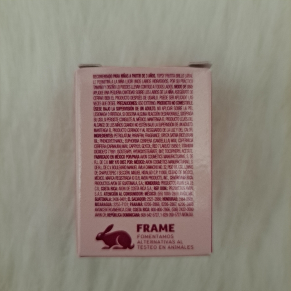 Avon Topsy Girls Strawberry Shape 2 Sides Same Red Color Lip Balm Gloss - Picture 3 of 10